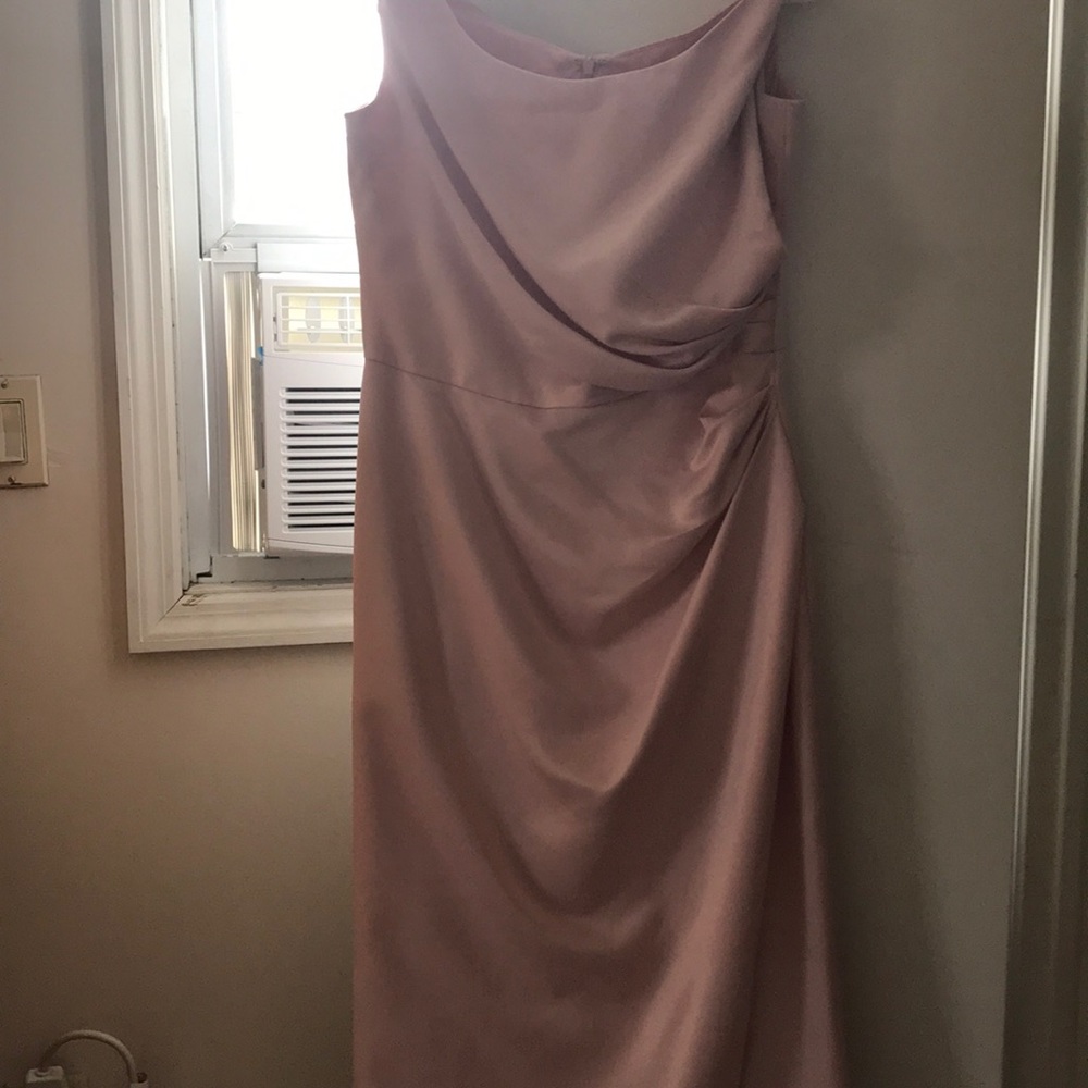Wedding gown
